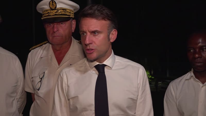 Le président de la République Emmanuel Macron le 19 décembre 2024 à Mayotte.