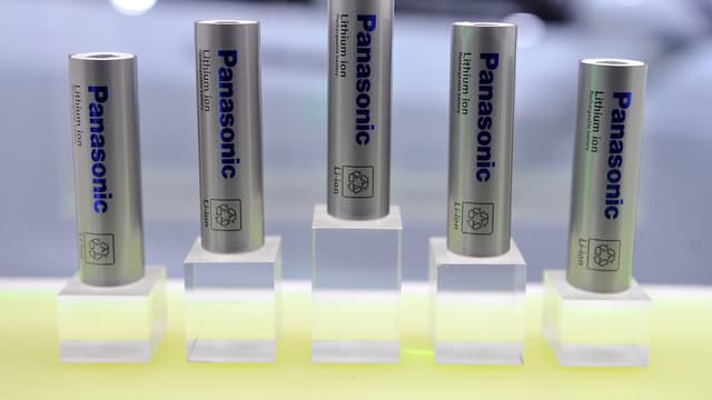 L'enquête de la Commission a révélé que Samsung, Sony, Panasonic et Sanyo ont eu des contacts pour éviter de se livrer une concurrence agressive sur les batteries ion-lithium rechargeables.