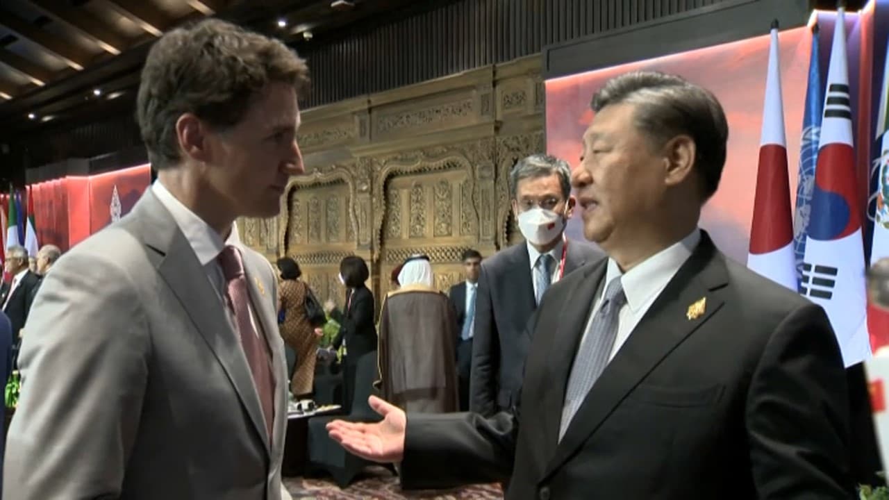 Justin Trudeau et Xi Jinping au G20 à Bali en Indonésie, le 16 novembre 2022 Justin Trudeau et Xi Jinping au G20 à Bali en Indonésie, le 16 novembre 2022