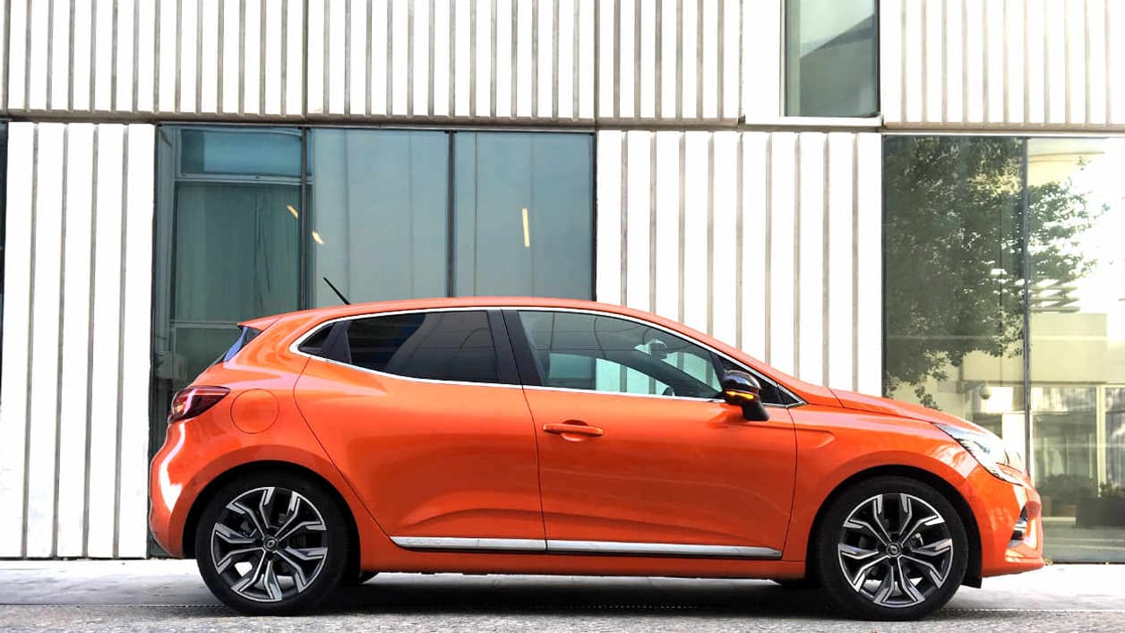 La finition de milieu de gamme Zen offre déjà l'écran tactile 7 pouces, Apple CarPlay et Android Auto, le volant similicuir ou encore les sièges confort. La finition de milieu de gamme Zen offre déjà l'écran tactile 7 pouces, Apple CarPlay et Android Auto, le volant similicuir ou encore les sièges confort.