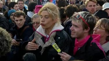 Frigide Barjot devant le Sénat, vendredi 12 avril