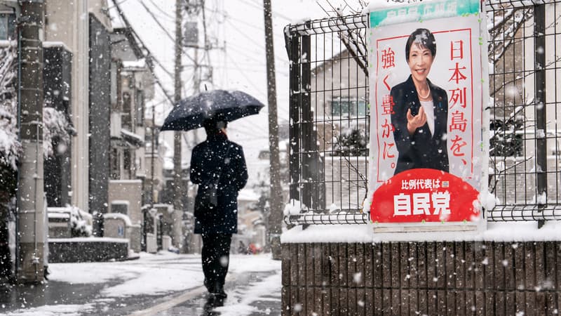 Les Japonais appelés aux urnes ce dimanche: un pari pour la Première ministre Sanae Takaichi, partisane d'un assouplissement monétaire agressif et d'un fort soutien public, malgré la dette abyssale du pays
