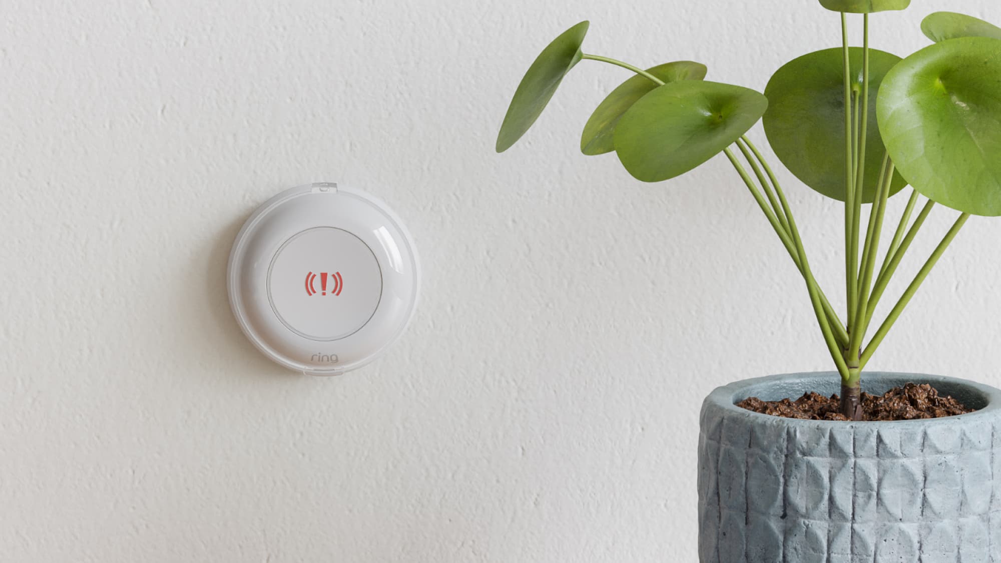 Le nouveau bouton pour déclencher une alerte avec Ring Alarm