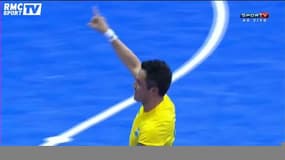 Le but superbe de Falcao en futsal