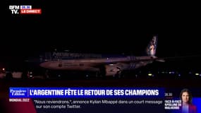 Coupe du monde: l'avion des joueurs argentins a atterri à Buenos Aires