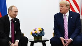 Vladimir Poutine assiste à une réunion avec Donald Trump lors du sommet du G20 à Osaka le 28 juin 2019. (Photo d'archive)