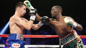 Viktor Postol (à gauche) devait affronter José Ramirez le 1er février en Chine