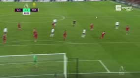 Le coup de pétard de Wanyama face à Liverpool 