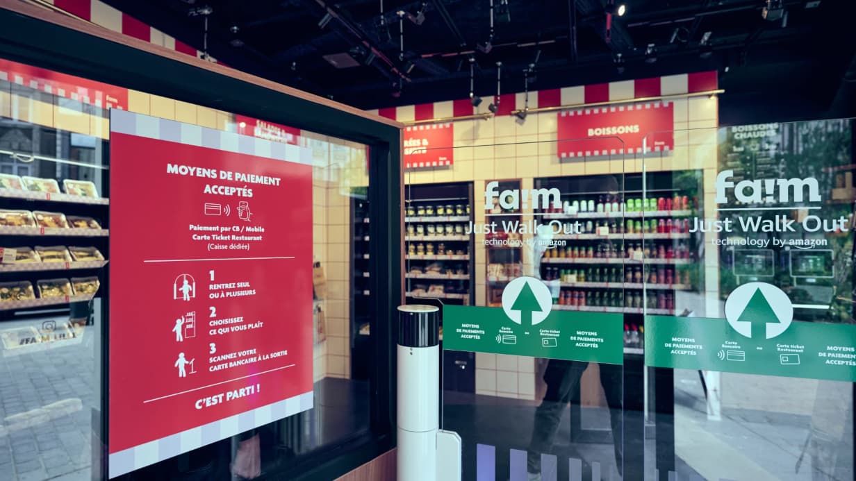 LES MAGASINS SANS CAISSE VONT-ILS REMPLACER LES SUPÉRETTES TRADITIONNELLES ET LEURS CAISSIERS?