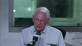 Alain Deshayes, ex-directeur de recherche à l’INRA et cadre chez Nestlé, dans le studio de Radio Brunet