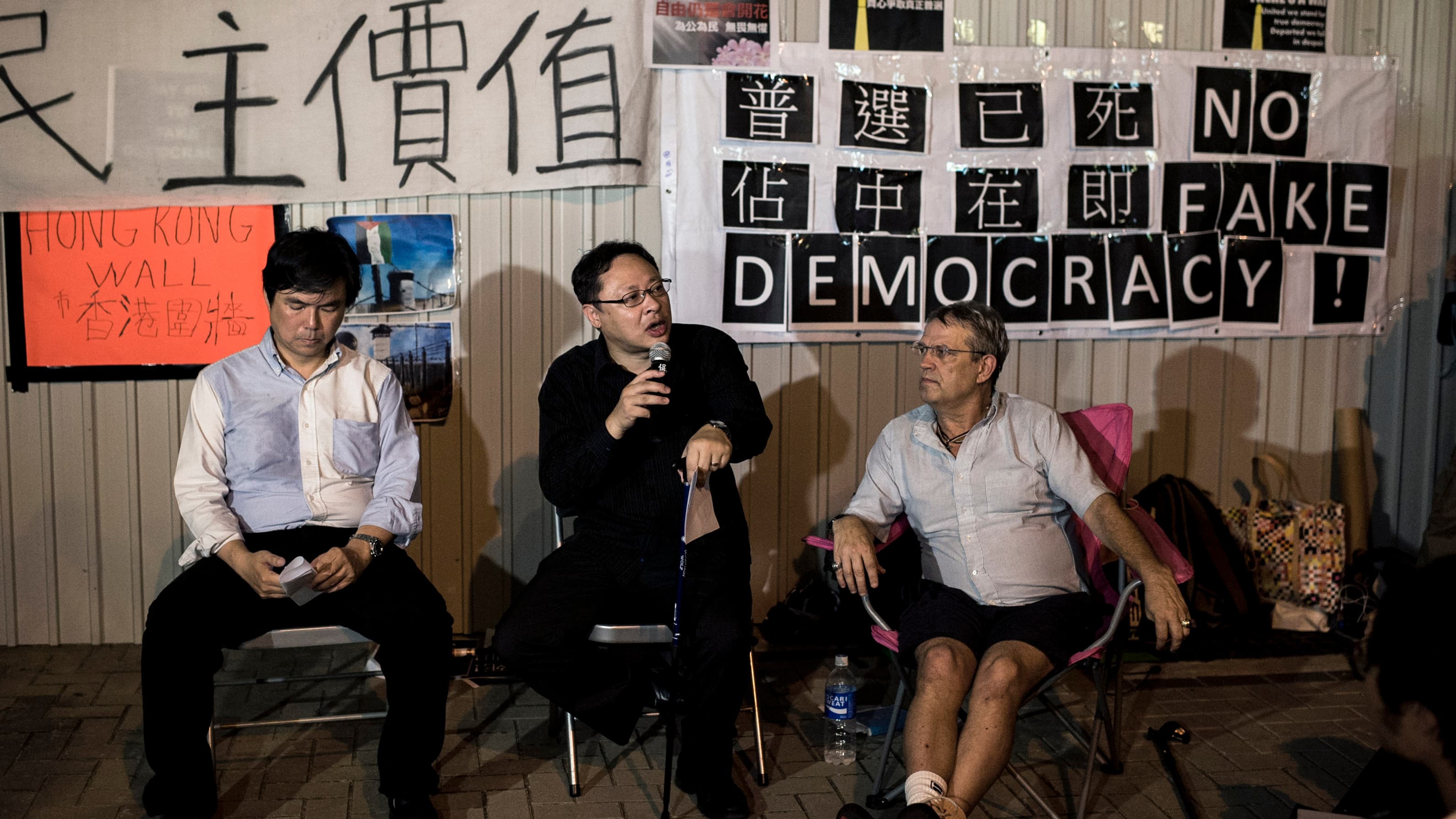 Des fondateurs du mouvement Occupy Central parlent à la presse, le 29 août 2014.