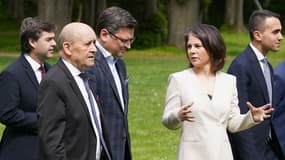 Jean-Yves Le Drian en Allemagne le 13 mai 2022.