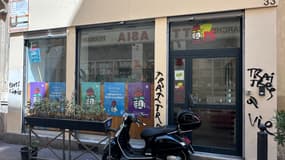 Trois tags antisémites ont été retrouvés sur les murs de la permanence du Parti socialiste des Bouches-du-Rhône à Marseille