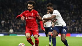 Mohamed Salah face à Ryan Sessegnon, le 19 décembre
