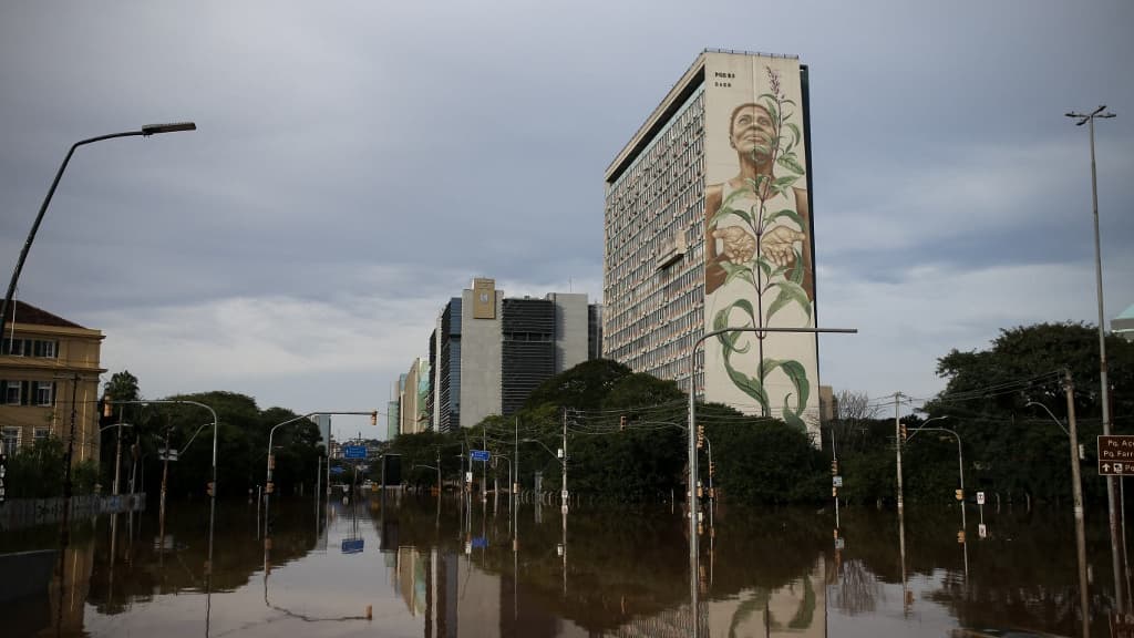 Les conséquences des inondations qui touchent le Brésil, Porto Alegre, mai 2024 Les conséquences des inondations qui touchent le Brésil, Porto Alegre, mai 2024