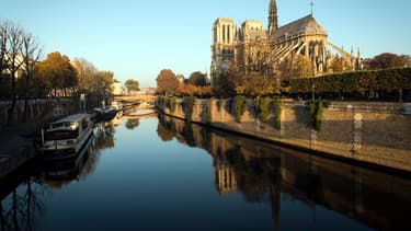 De nombreux Parisiens ont décidé de vivre dans une péniche.