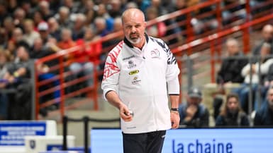 Le Français Henri Lacroix lors des Championnats du monde de pétanque à Dijon, le 8 décembre 2024