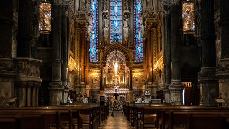 La basilique Notre-Dame de Fourvière, à Lyon, vide pendant le confinement.