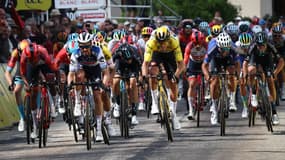 Julian Alaphilippe remporte la deuxième étape du Dauphiné Libéré, le 5 juin 2023