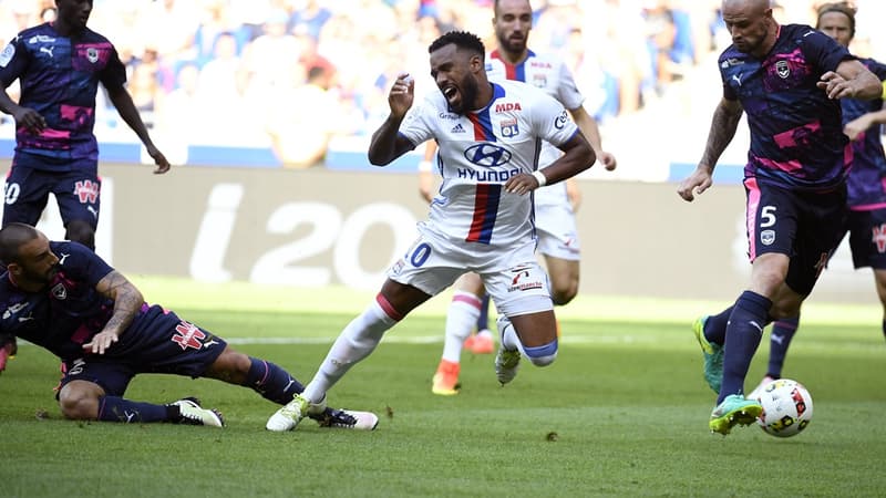 Diego Contento - Alexandre Lacazette