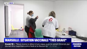 À Marseille, des associations sensibilisent à la vaccination pour lutter contre une situation jugée "très grave"