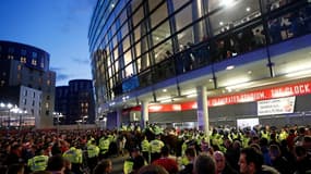 Arsenal et Cologne sont visés par l'UEFA après les incidents de jeudi soir.