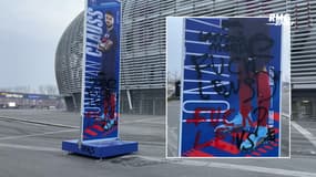  Équipe de France : Le poster de Clauss dégradé devant le stade du Losc