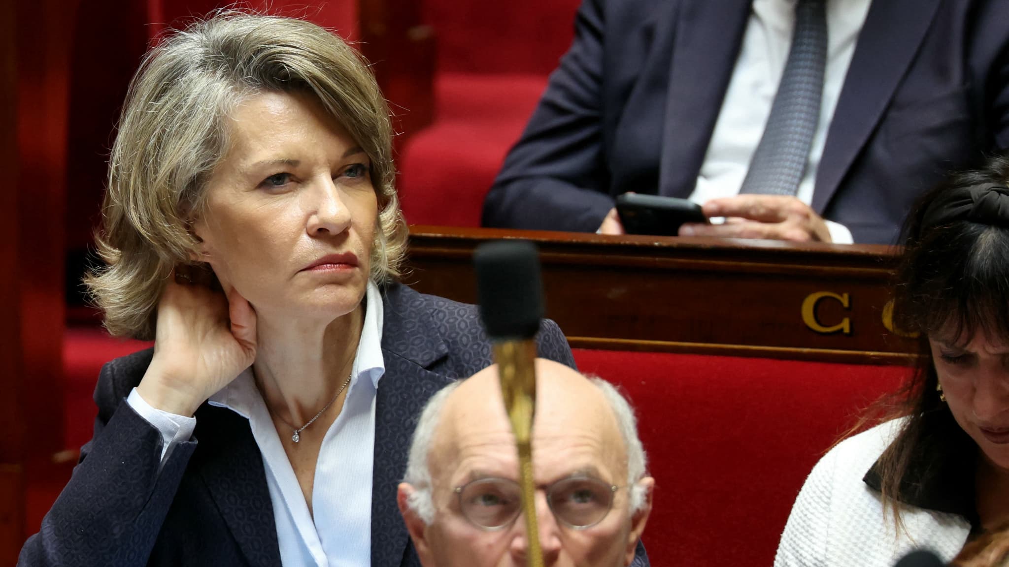 "Acte II du choc des savoirs" Anne dans les pas de Gabriel Attal