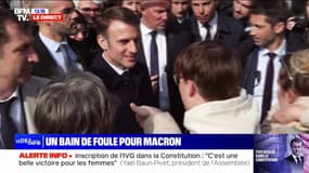 IVG dans la Constitution: Emmanuel Macron s'offre un bain de foule après la cérémonie de scellement