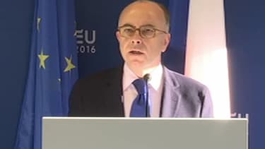 Le ministre de l'Intérieur, Bernard Cazeneuve, à l'occasion d'une réunion européenne de lutte contre le terrorisme à Amsterdam le 25 janvier 2016.