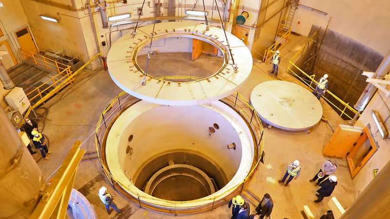 Lors d'une visite au centre nucléaire d'Arak (Iran), le 23 décembre 2019.