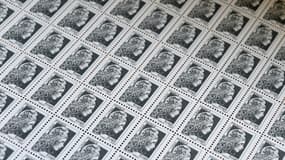 Des timbres gris ou "Ecopli" (photo d'illustration).