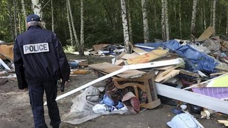 Lors du démantèlement d'un campement illégal de Roms à Villeneuve d'Ascq, près de Lille, à la fin du mois d'août. Opposition de gauche, syndicats et associations appellent à descendre dans la rue ce samedi pour protester contre le tour de vis sécuritaire