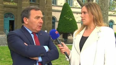 Maître Szpiner, avocat de la famille d'Agnès Marin, le jeune fille violée et tuée en 2011 au collège-lycée Cévenol au Chambon-sur-Lignon.