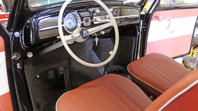 Un intérieur qui nous replonge directement dans les années 60.