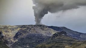 Le Nevado del Ruiz photographié le 10 avril 2023.