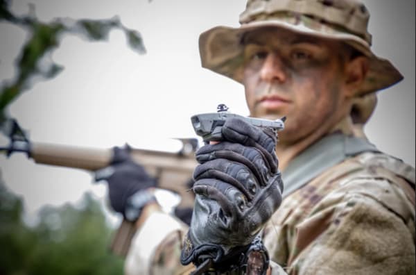 Le Black Hornet PRS 3 choisi par l'armée française Le Black Hornet PRS 3 choisi par l'armée française