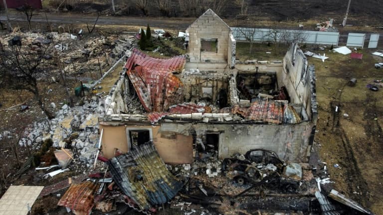 Une maison détruite par un bombardement près de Kiev, le 30mars 2022