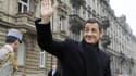 Nicolas Sarkozy à Strasbourg, mardi. La cote du chef de l'Etat remonte de huit points, à 40% d'opinions positives, dans l'observatoire politique de CSA pour Les Echos publié mercredi. /Photo prise le 8 novembre 2011/REUTERS/Eric Feferberg/Pool