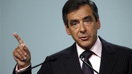 François Fillon a dévoilé mardi les priorités de son "gouvernement de combat", avant même l'intervention télévisée de Nicolas Sarkozy dans la soirée et son propre discours de politique générale mercredi prochain. /Photo prise le 21 septembre 2010/REUTERS/