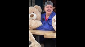 Philippe est le papa des "nounours des Gobelins"