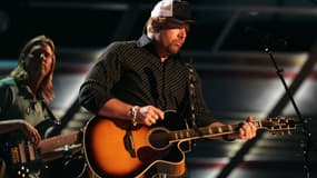 Le chanteur Toby Keith en concert en 2006