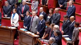 Une minute de silence a été observée ce mardi à l'Assemblée nationale en hommage aux victimes des intempéries dans les Alpes-Maritimes.