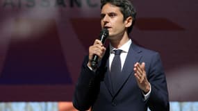 Gabriel Attal, lors d'un meeting du parti à la Cité du cinéma à Saint-Denis, au nord de Paris, le 6 avril 2025