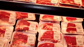 La levée de l'embargo, qui sera effective le 1er février, concerne les restrictions sur "les viandes bovines issues d'animaux de moins de 30 mois en provenance de France, des Pays-Bas, du Canada et des Etats-Unis".