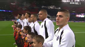 La chaude ambiance du Parc des Princes avant PSG-Man United