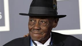Le pianiste de blues Joe Willie "Pinetop" Perkins est mort lundi à son domicile d'Austin, au Texas, à l'âge de 97 ans. /Photo prise le 13 février 2011/REUTERS/Danny Moloshok