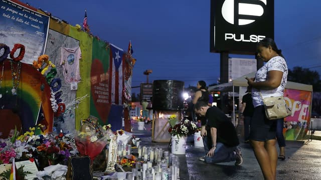 Les hommages aux victimes du Pulse, à Orlando, en 2017, un an après la tuerie.