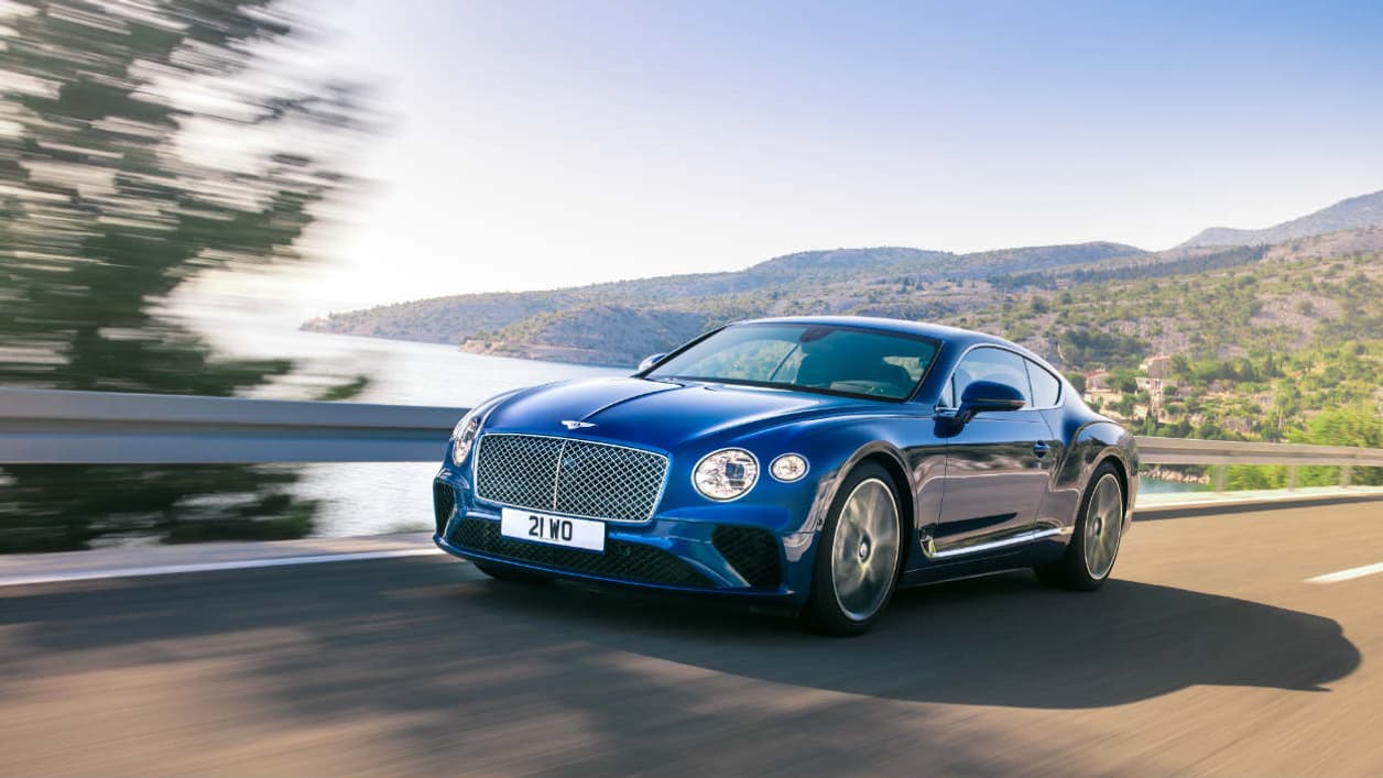 Bentley a renouvelé cette année son best-seller, la Continental GT. Bentley a renouvelé cette année son best-seller, la Continental GT.