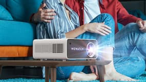 Soldes Cdiscount : craquez pour ce vidéoprojecteur Bluetooth 4K à prix canon